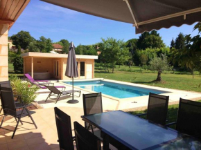 Villa de 4 chambres avec piscine privee spa et jardin clos a Prayssac